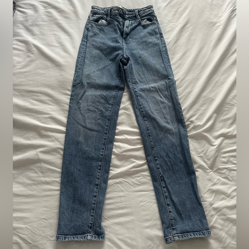 Zara Women's Classic Mom Jeans